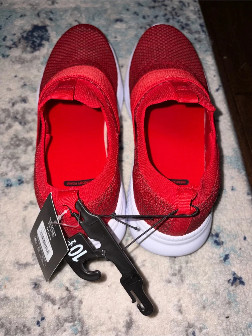 NWT Athletic Works Red Banded Jogger Slip-On Knit Athletic Shoes Size 10.5